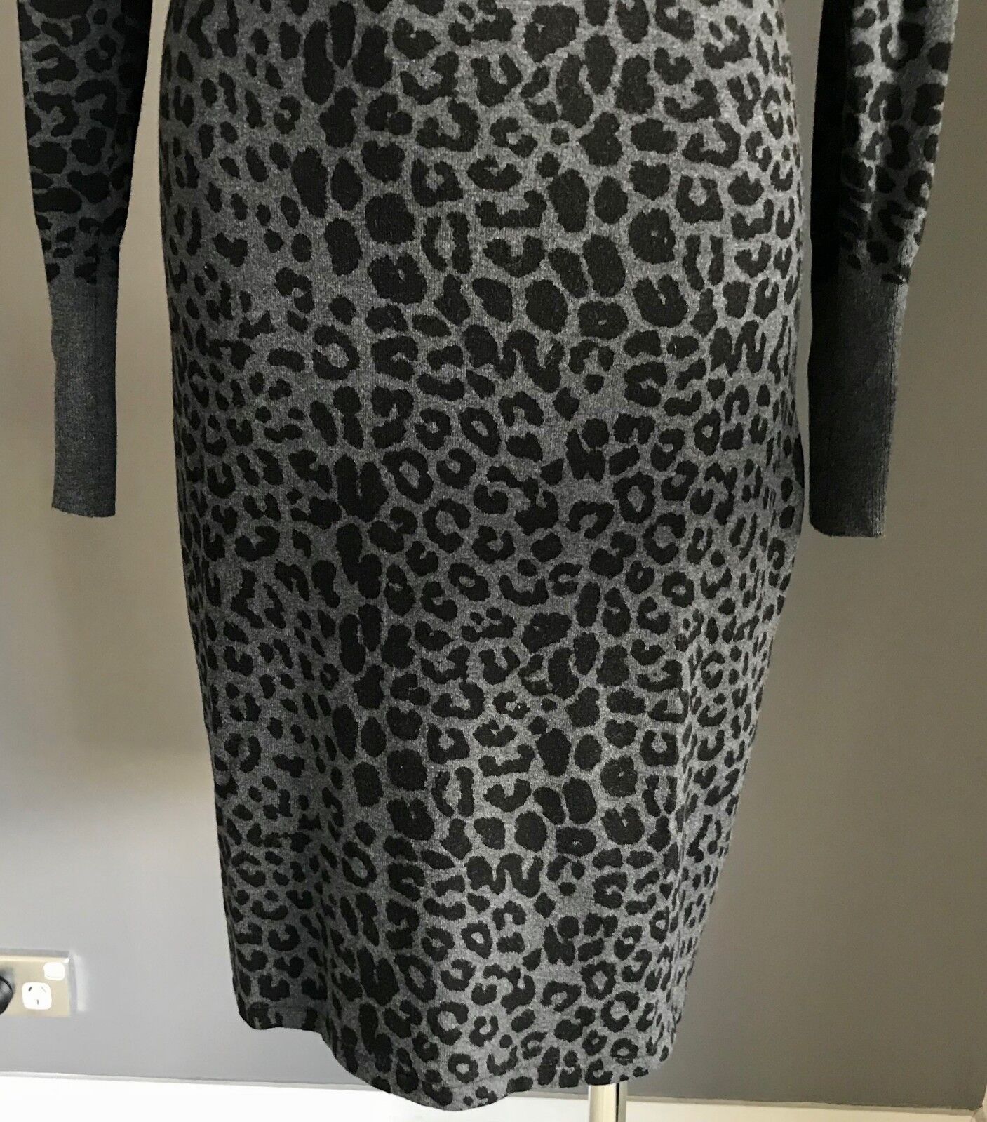 EVENTS Knit Dress Grey & Black Leopard Print Cowl Neck Ladies Size L 14 Luxe