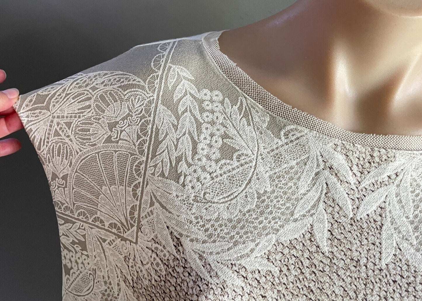 ZARA COLLECTION Hi-Lo Top Sleeveless Taupe Brown Ivory Print Size EU L AU 14