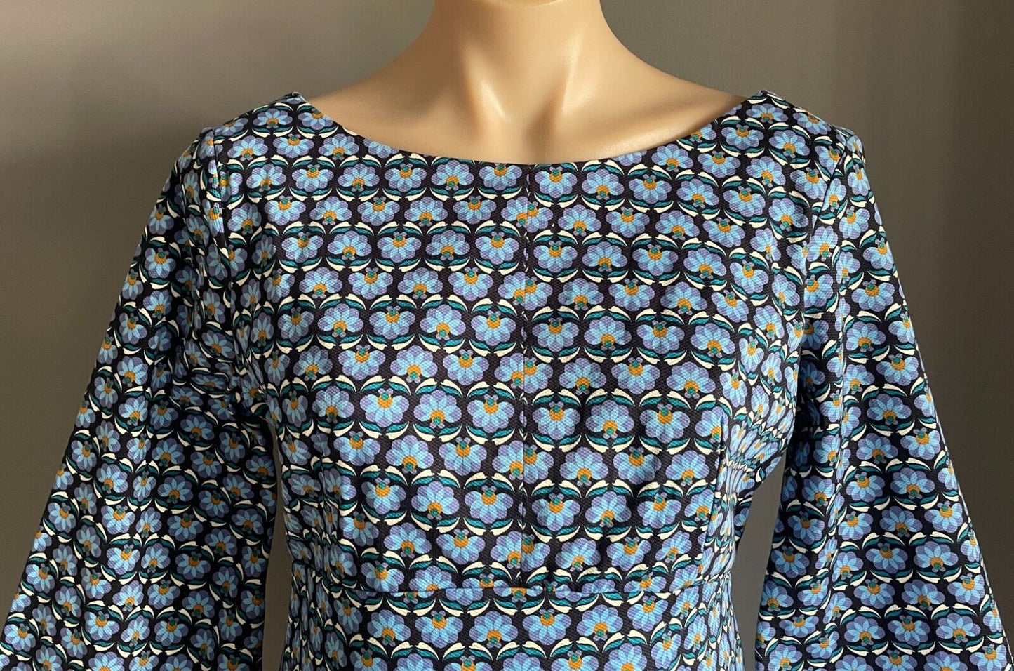 ZARA TRAFALUC Shift Dress Blue Geo Floral Print Bell Sleeves Mini Size EUR L NEW