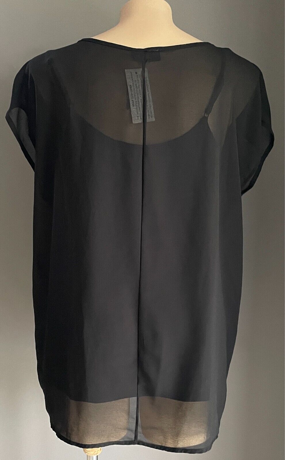 LILLY & LOU Black Short Sleeve Overlay Top Blue Studs + Cami Plus Size 18 NEW