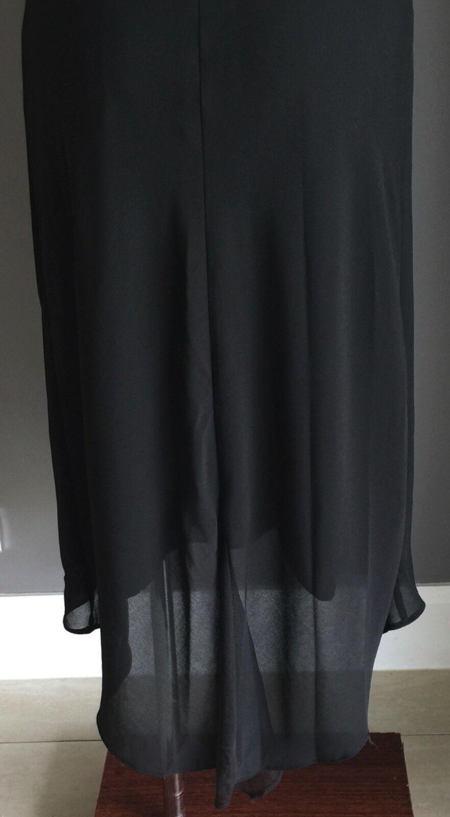 MILLERS Dress Sheath Black Sleeveless Ladies Size 12 Sleek Stunning LBD