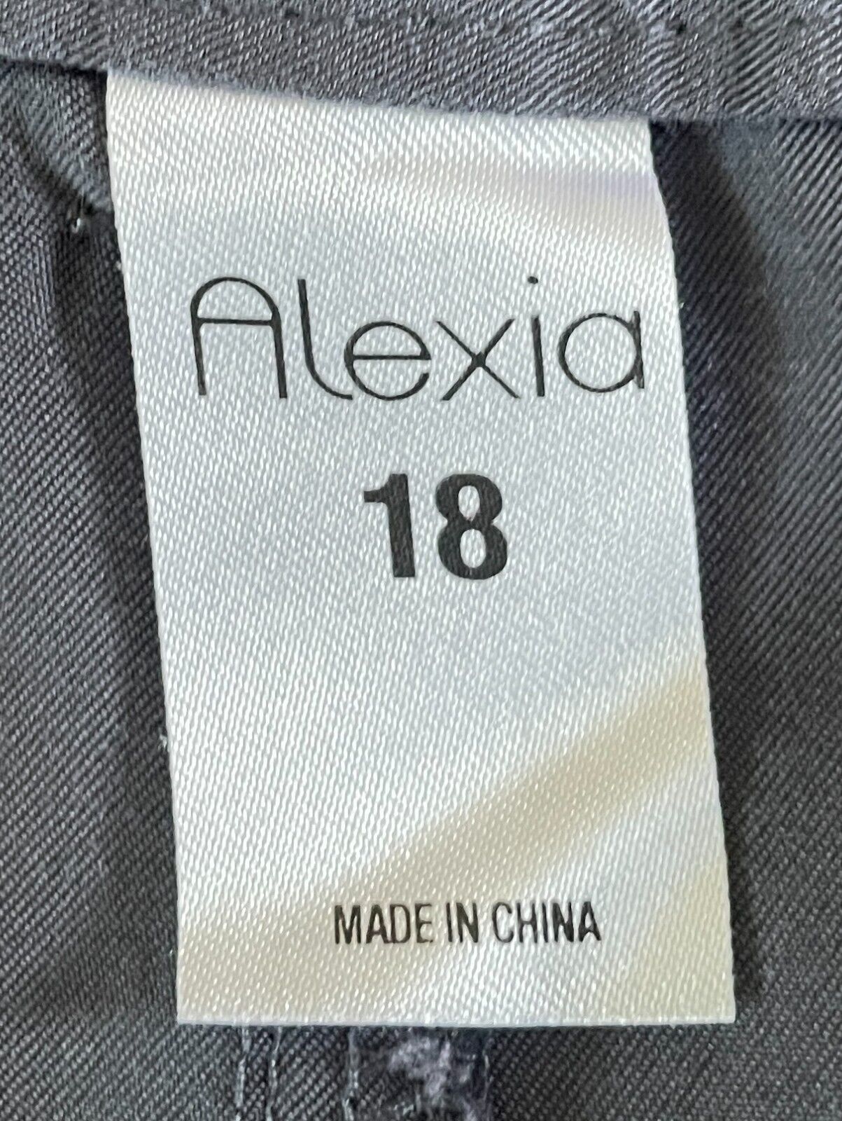 ALEXIA Grey Pants Utility Style Plus Size 18 Cropped Length Tie At Each Leg
