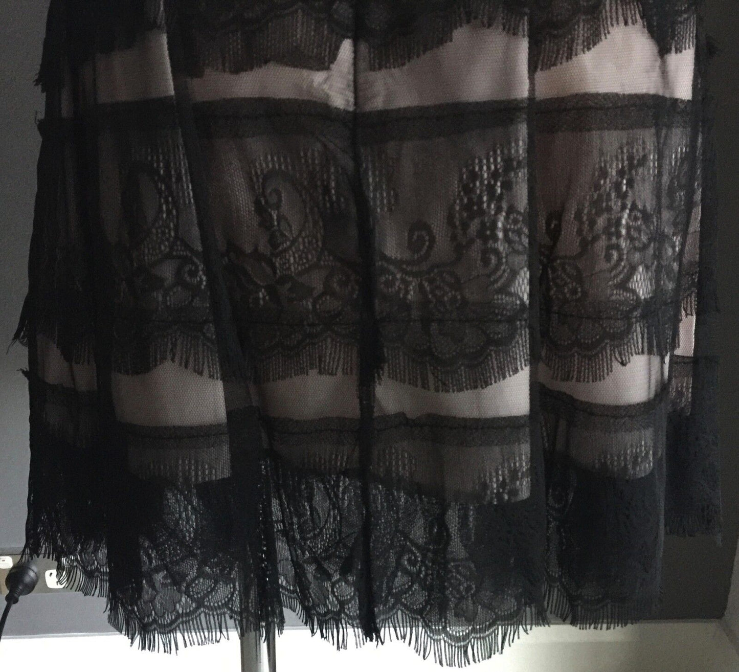 HOT OPTIONS SKIRT Black Lace & Blush Pleated Ladies Size 10 *Stunning NEW