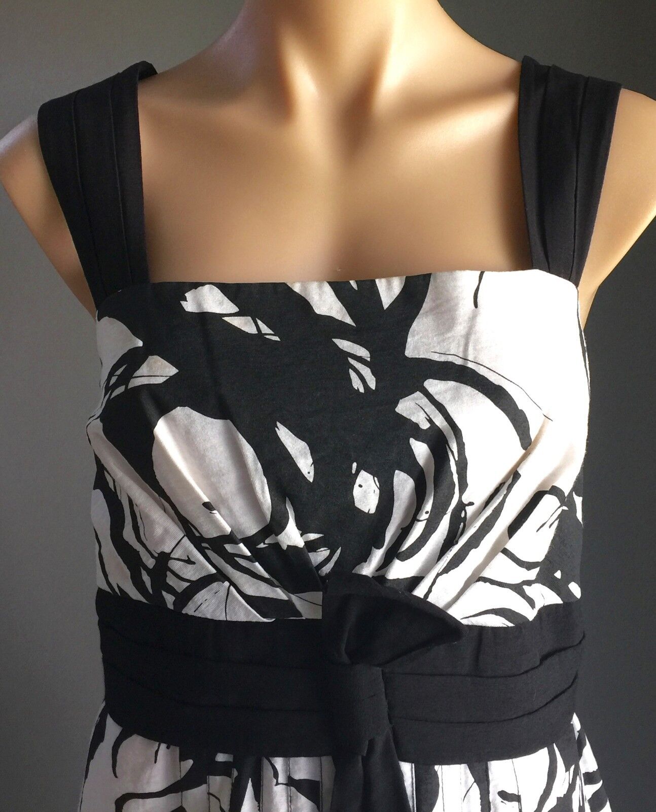 DOLINA EXCLUSIVE Dress Empire Waist Black & White Ladies Size 16 Rare NEW