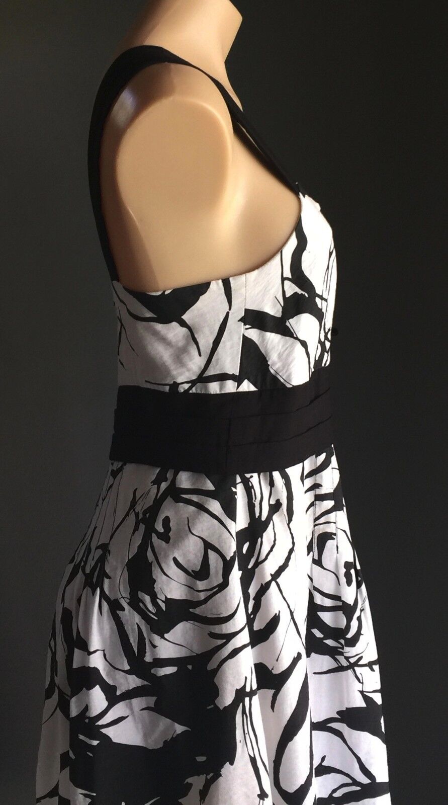 DOLINA EXCLUSIVE Dress Empire Waist Black & White Ladies Size 16 Rare NEW