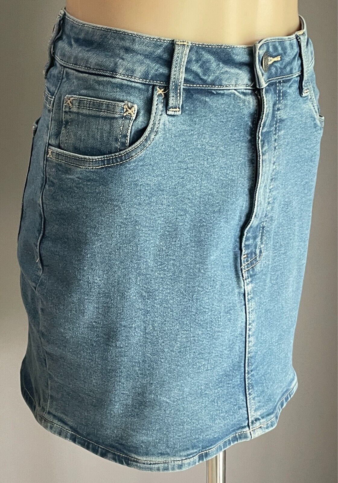 LEE Blue Denim Skirt Mini Length Ladies Size 10 Stretch Denim