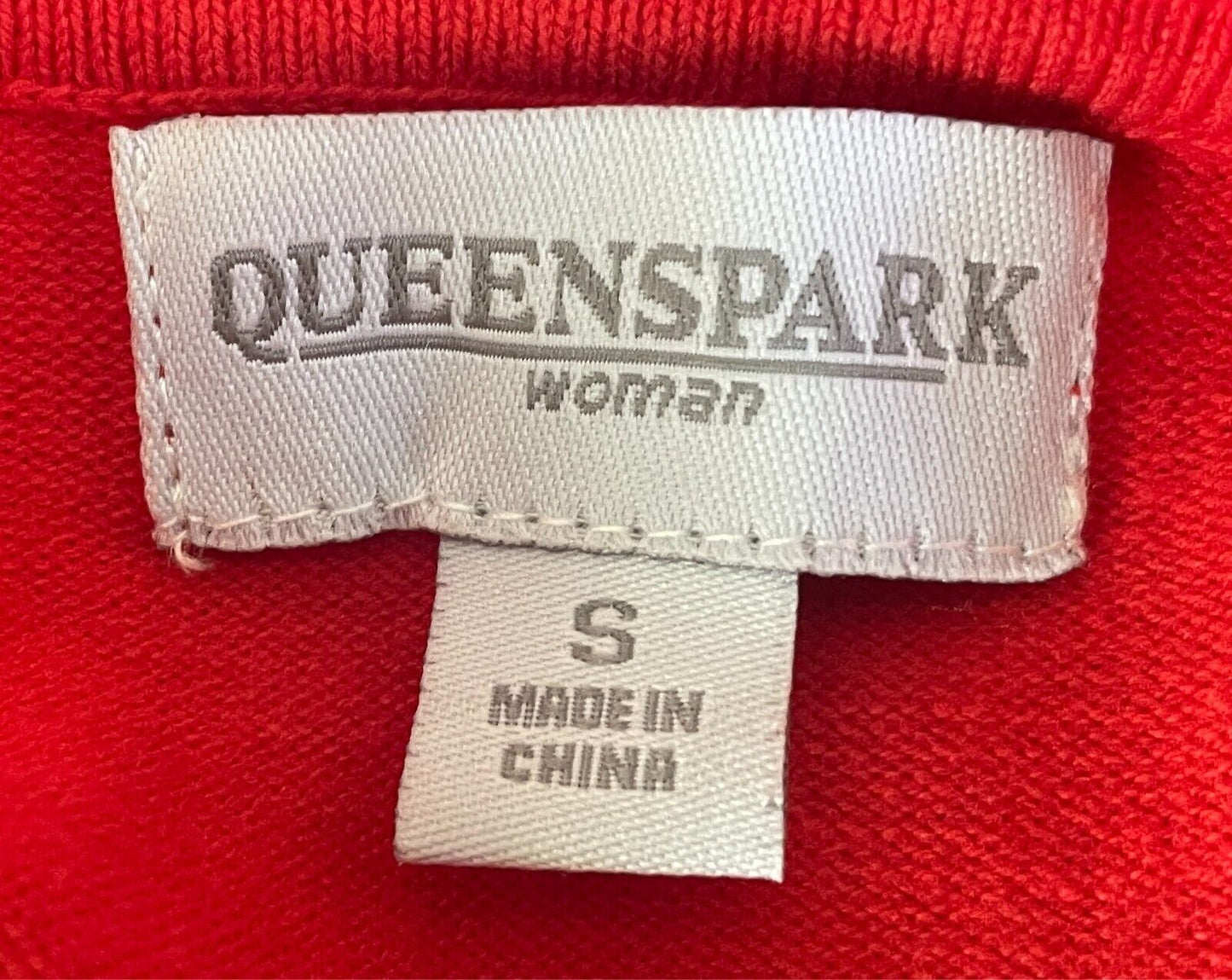 QUEENSPARK WOMAN Cardigan Tangerine Red Fine Knit Button Front Size S 3/4 Sleeve