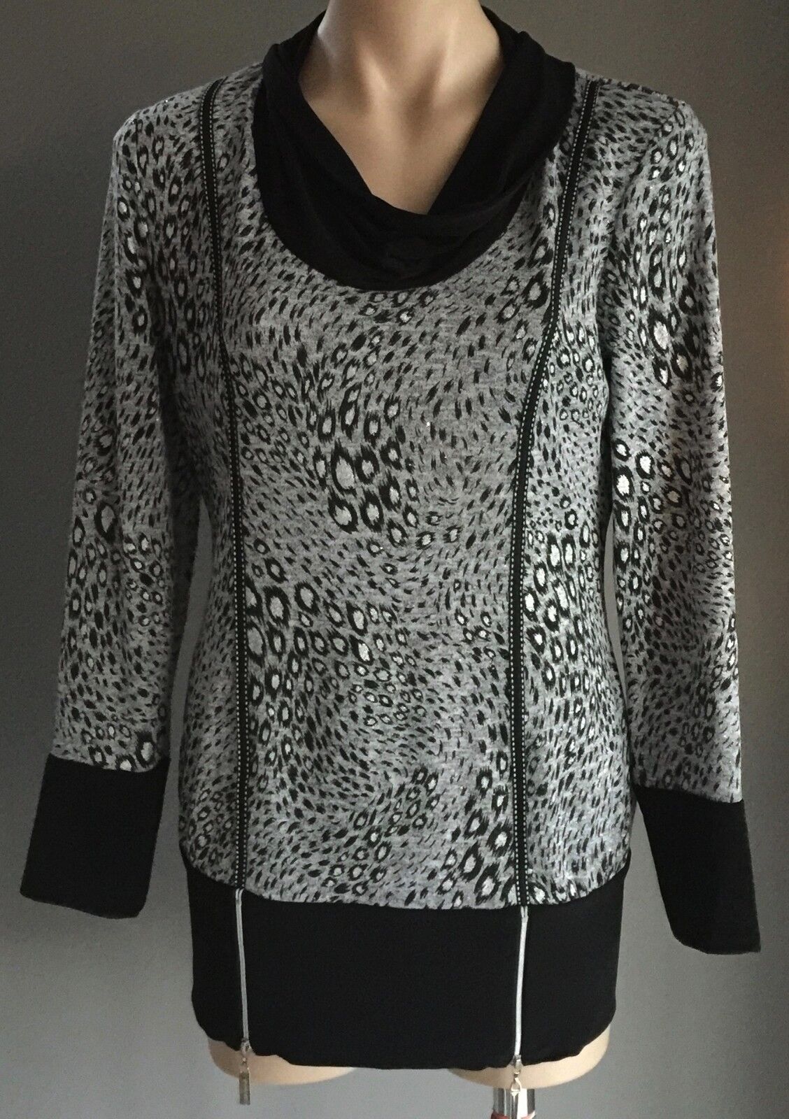 FRANK LYMAN Top Side Zips Grey Black Metallic Cowl Neck Knit Ladies Size 10 NEW