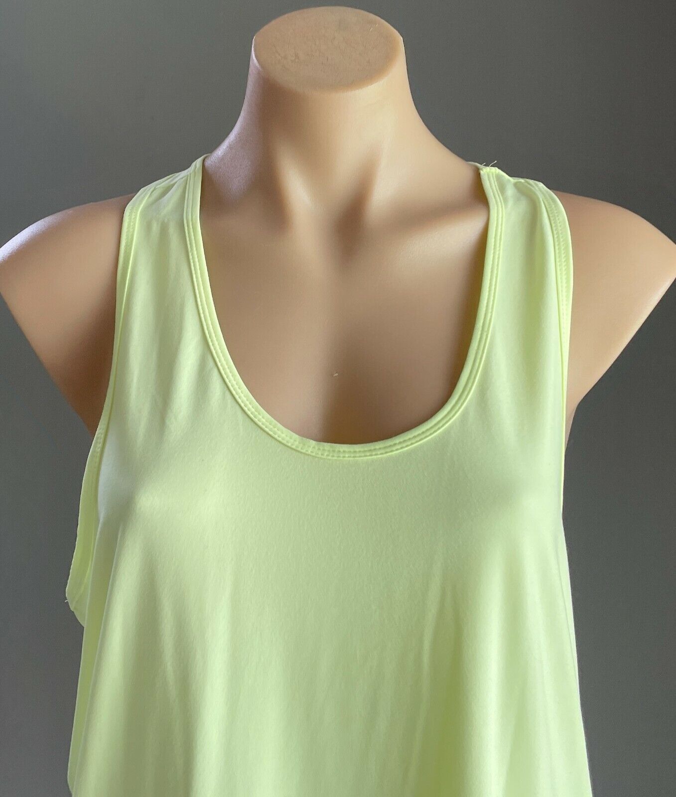 ACTIVE & CO Tank Top Citrus Ice Singlet Activewear Core Racer Back Size 16 NEW