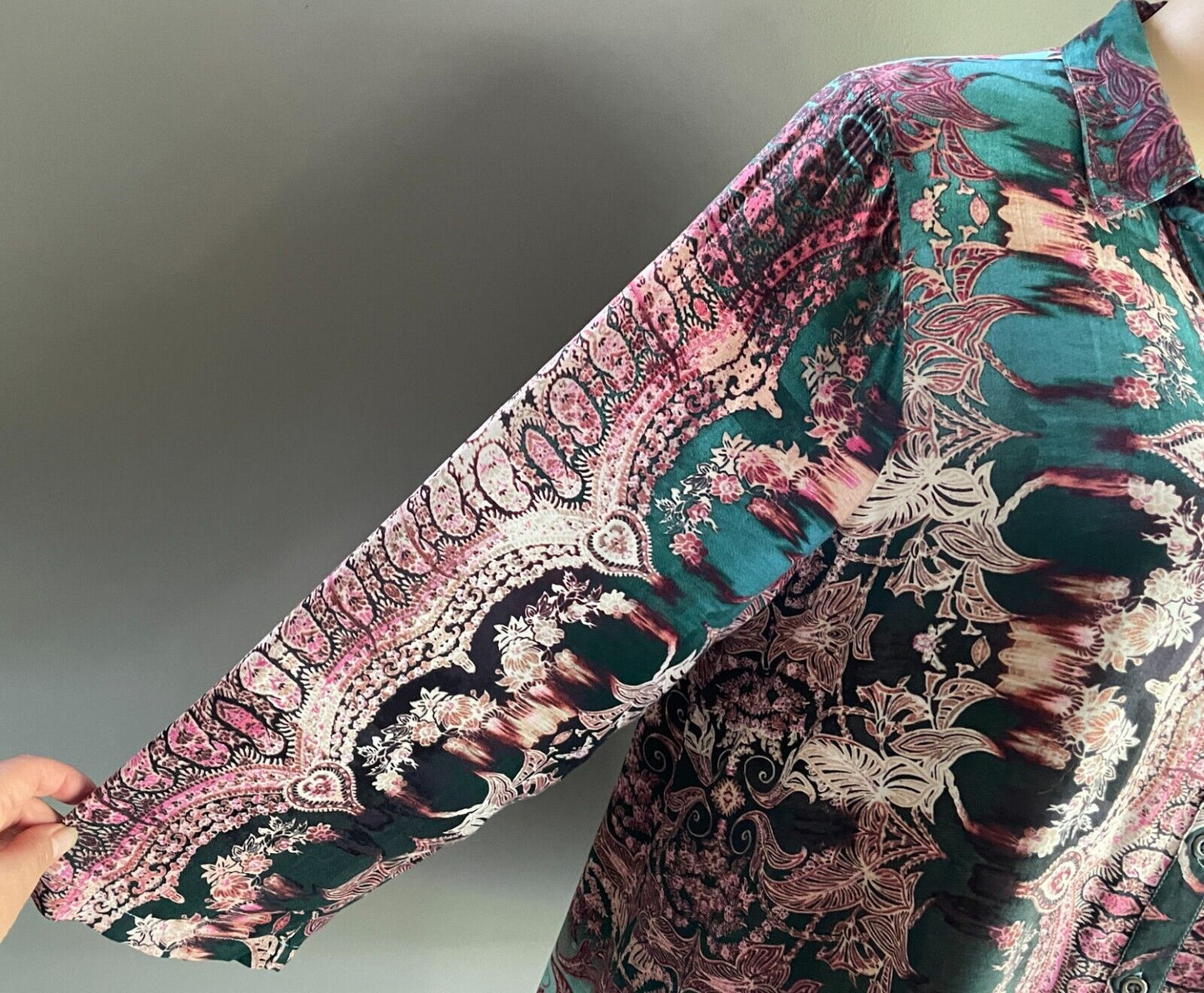 BEME Blouse Colourful Print Adjustable Sleeves Collar Button Front Plus Size 20