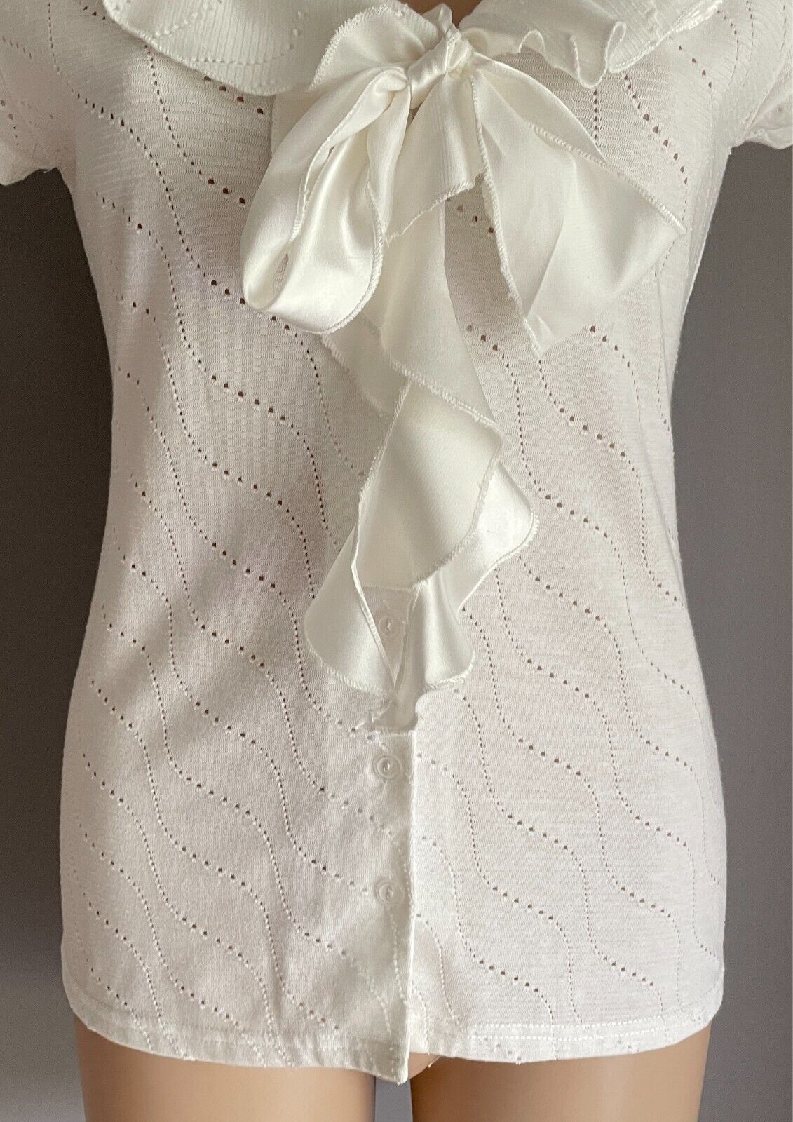 9TH FLOOR White Short Cap Blouse Size 10 Ruffle Neck With Tie Button Front NEW