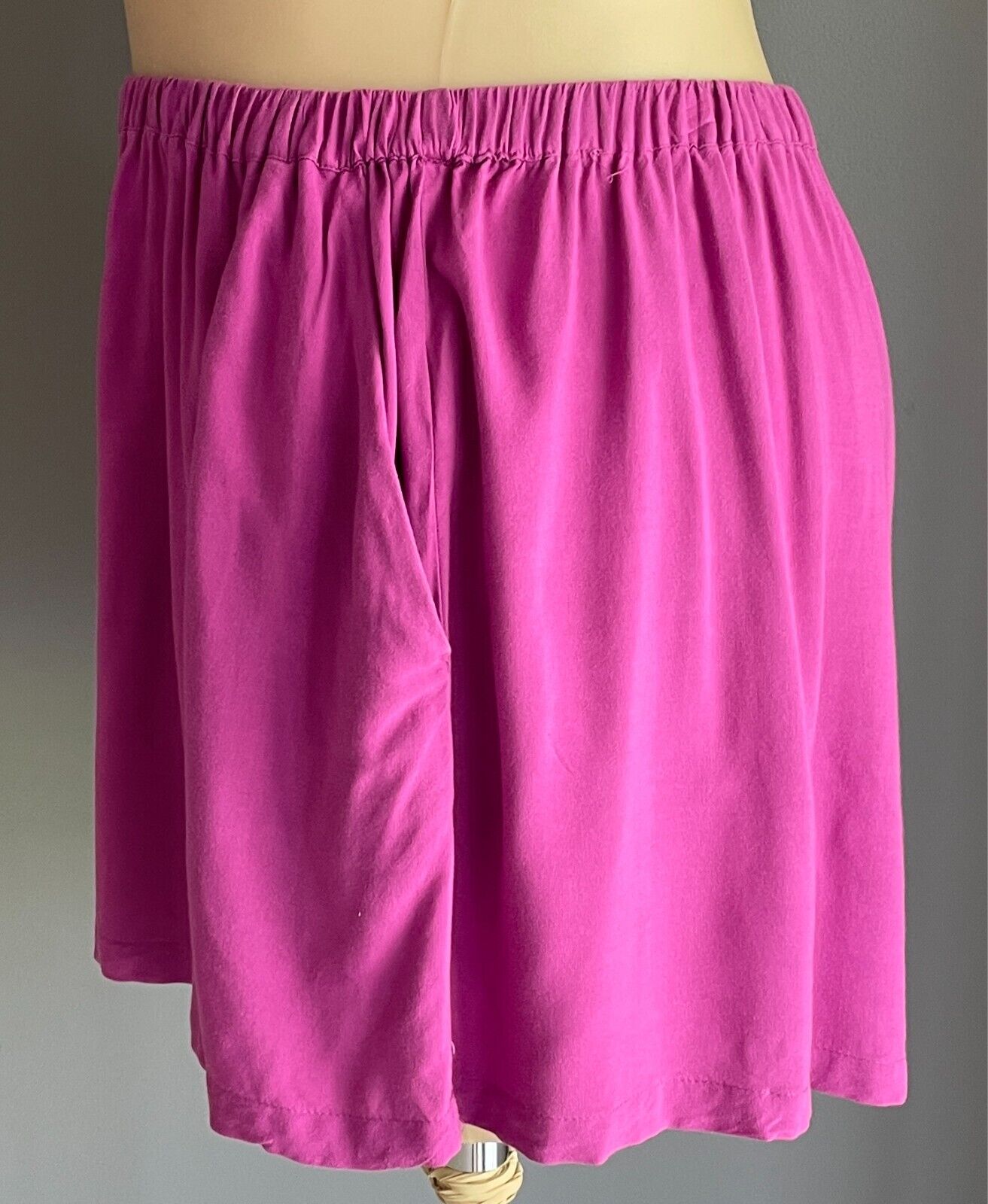 CITY CHIC Shorts Orchid Hot Pink Elastic Waist Relaxed Plus Size M Pockets