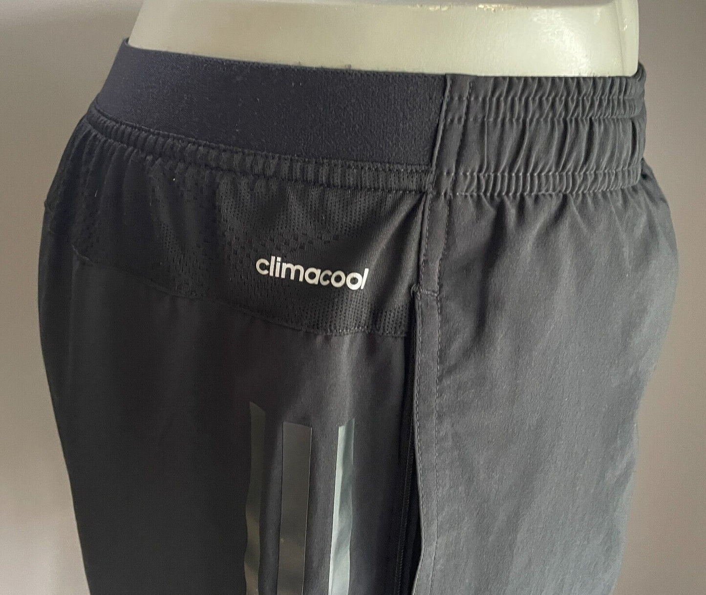 ADIDAS Shorts Black Elastic Drawstring Waist Built in Blue Tights Mens Size L