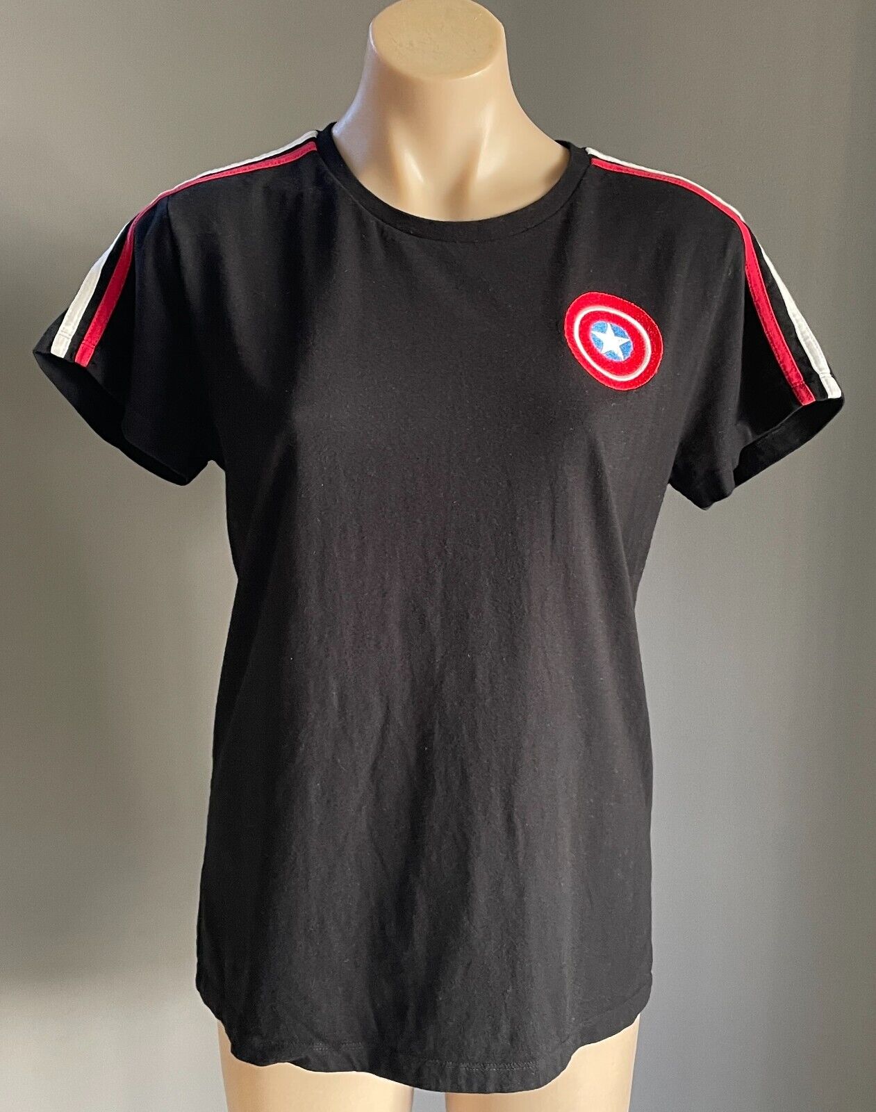 MARVEL Black "Captain America" T-Shirt Short Sleeves Stretch Tee Size L