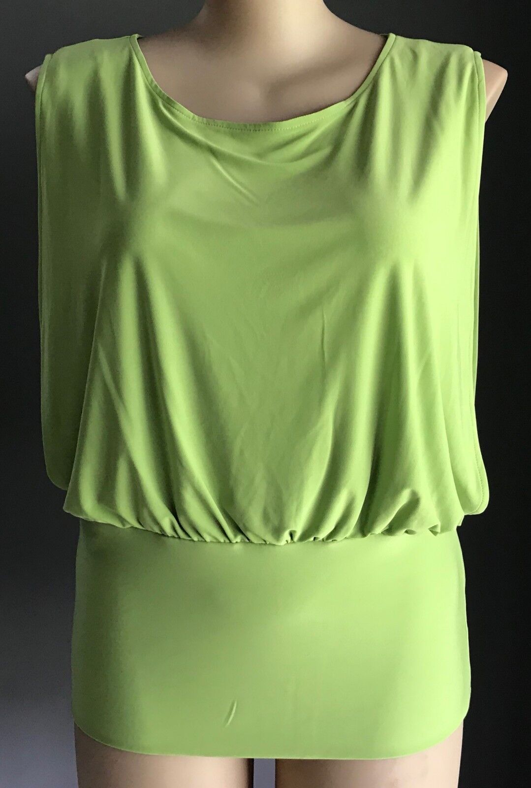 FRANK LYMAN Design Blouse Lime Green Sleeveless Stretch Hip Hugger Plus Size 20