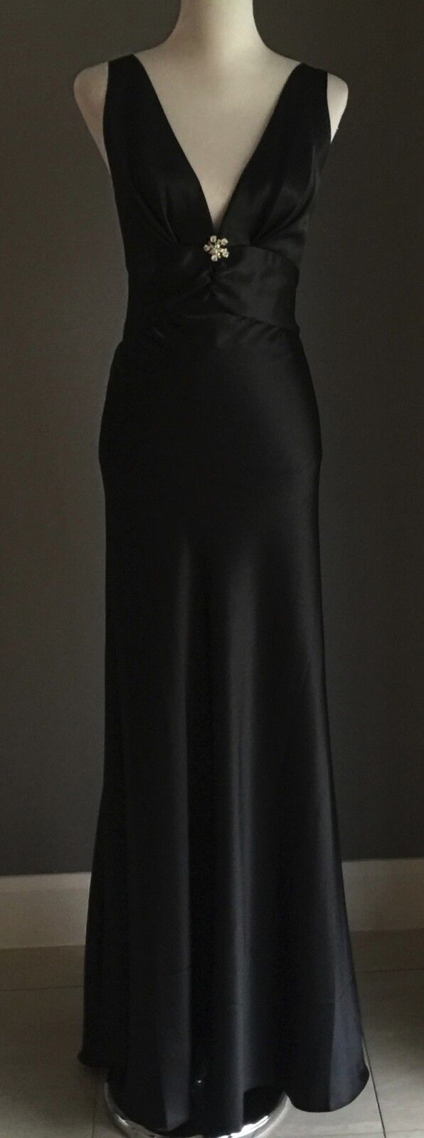 ANGELINE Gown Diamante Brooch Long Black Long Dress Plus Size 18 NEW Bombshell