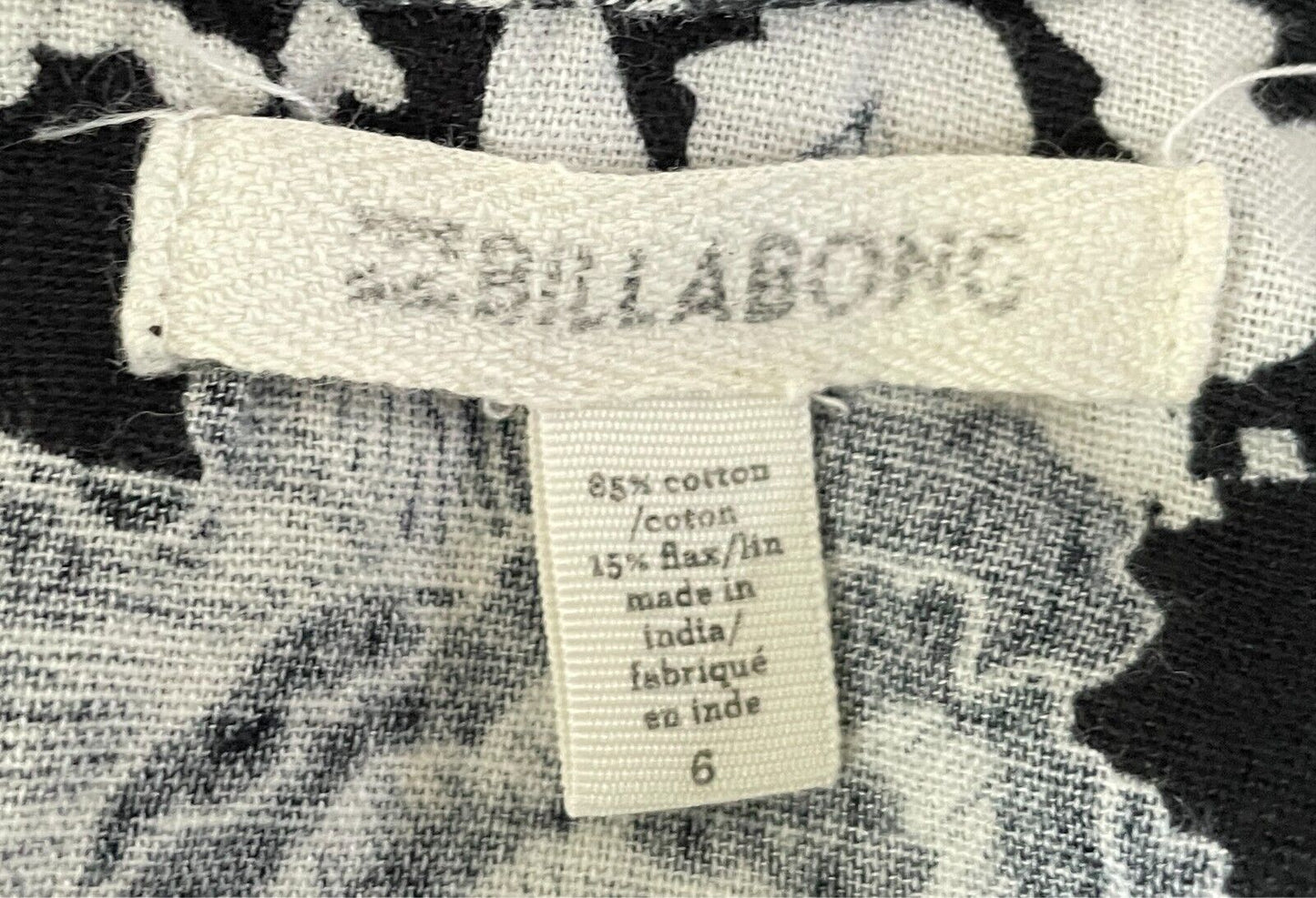 BILLABONG Black & White Floral Dress Size 6 Mini Length Sleeveless Cotton Flax