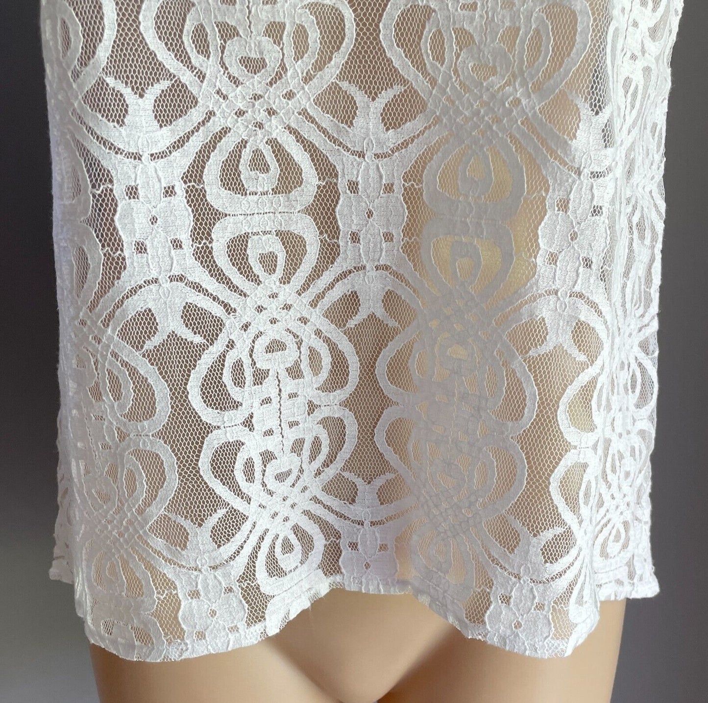 LE TOKO White Lace Top Semi Sheer Cuffed Short Sleeve Hi Lo Size 10 12 Boho