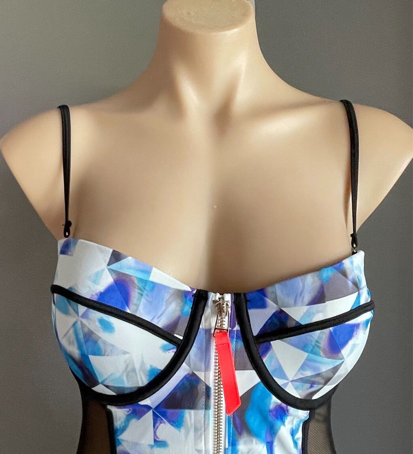 RIVER ISLAND Black & Contrast Print One Piece Swimsuit Size 12 Moulded Cups Zip