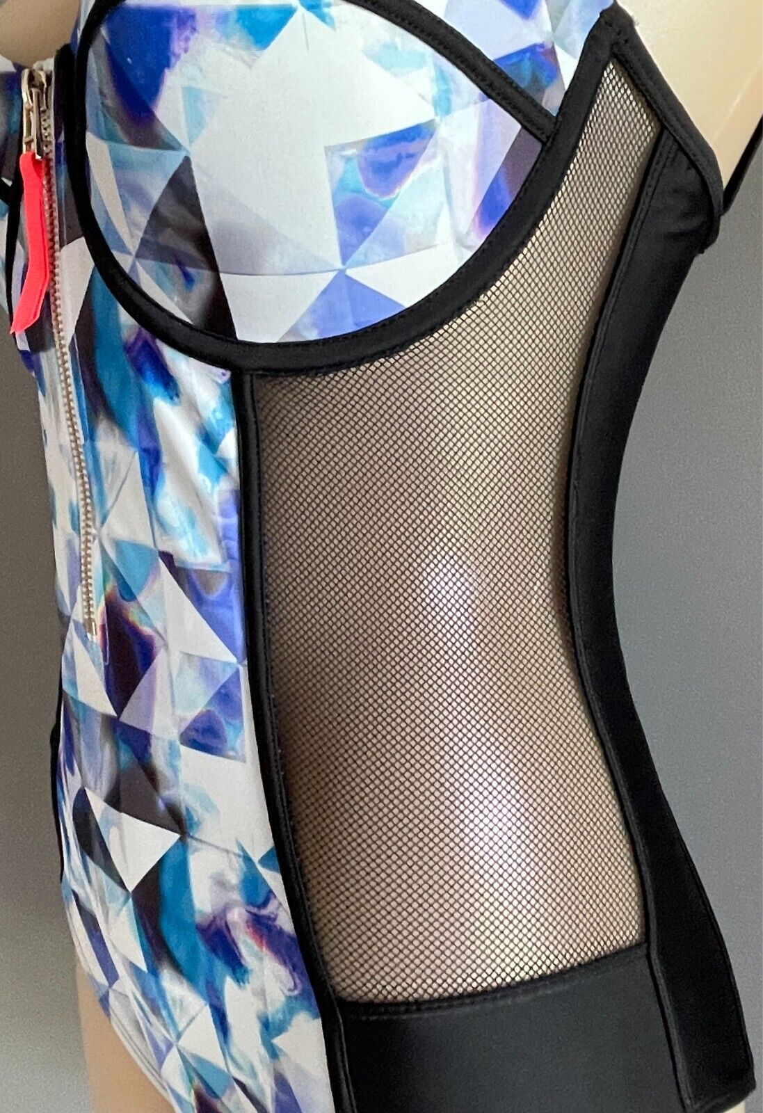 RIVER ISLAND Black & Contrast Print One Piece Swimsuit Size 12 Moulded Cups Zip