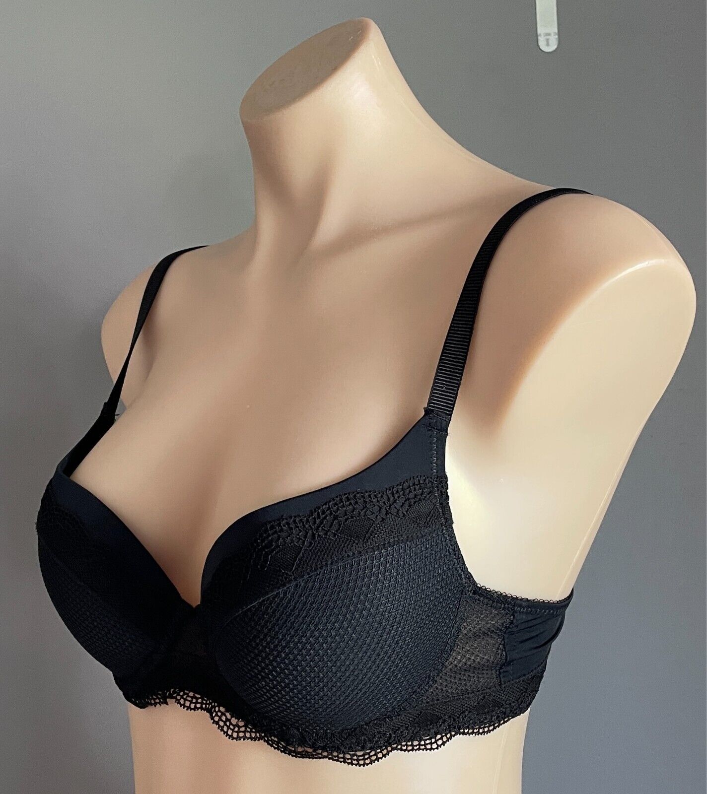 ANKO Black Push Up Bra Size 12B Extra Padding Underwire Adjustable Straps