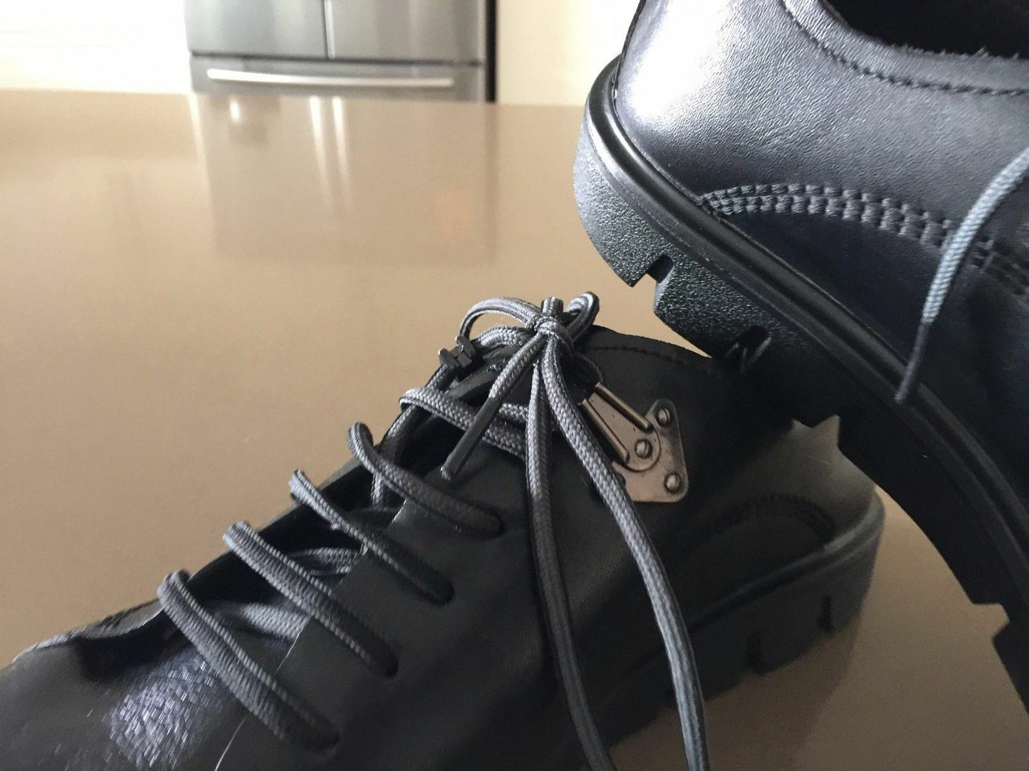 GUZAOREN Lace Up Shoes Black Pleather Mens Size 10 31.5cm Work or Play NEW