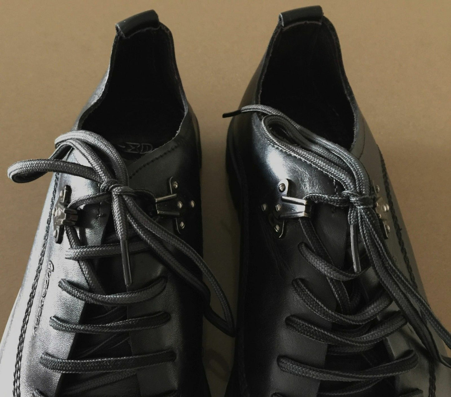 GUZAOREN Lace Up Shoes Black Pleather Mens Size 10 31.5cm Work or Play NEW