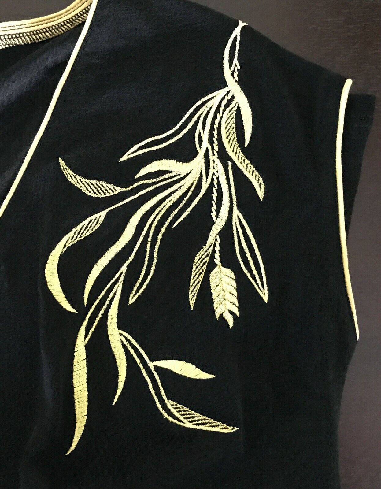 TOGETHER Top Black & Gold Floral Embroidered Stretch Extended Sleeve Size 12 90s