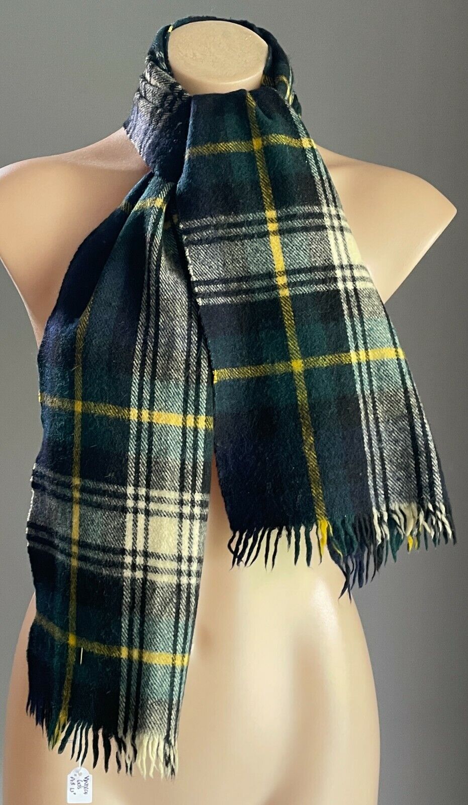 HILLTOP BRAND Neck Scarf 1960s w Fringe Wool Knit Green Check Tartan Mens Vtg