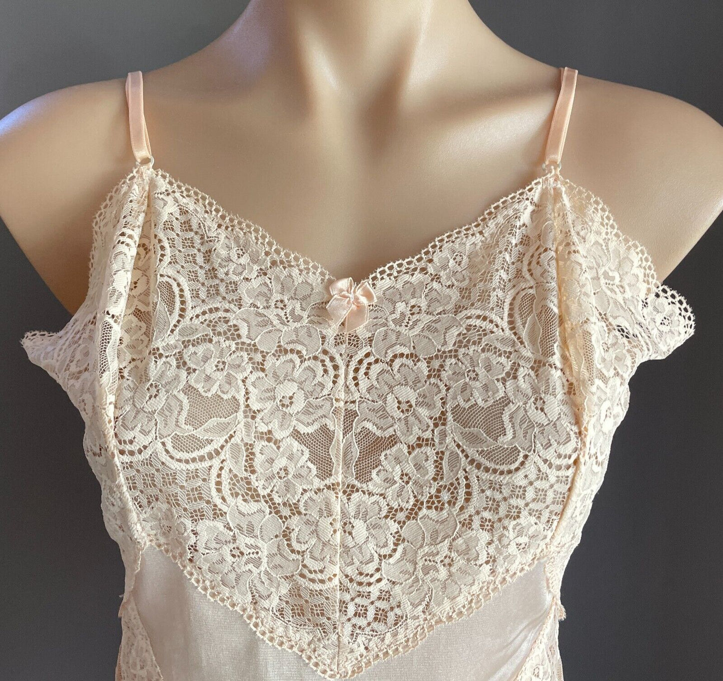 XQUISITE Bodysuit Beige Nylon & Lace Sleeveless Teddy Size 14 NEW ZEALAND