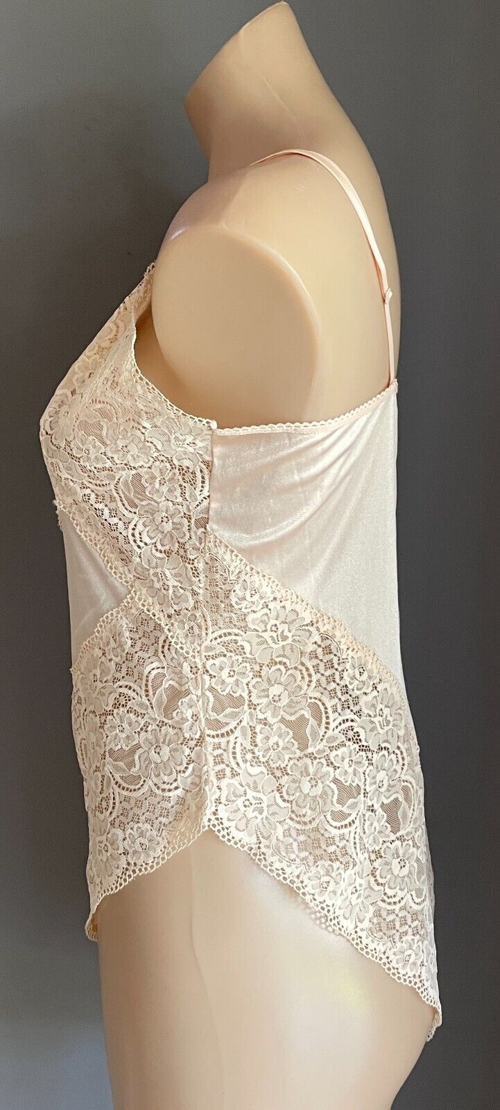 XQUISITE Bodysuit Beige Nylon & Lace Sleeveless Teddy Size 14 NEW ZEALAND