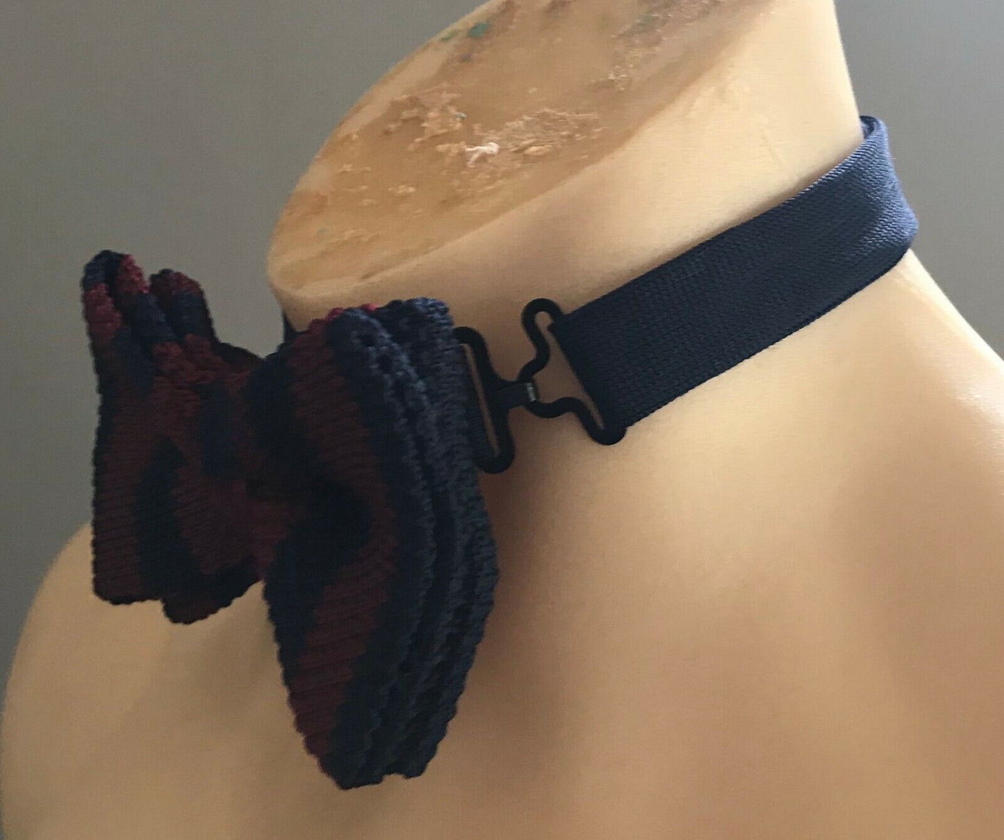 New Classic Mens BOW TIE Burgundy & Navy Blue Textured Fabric Pre-Tied Adjustabl