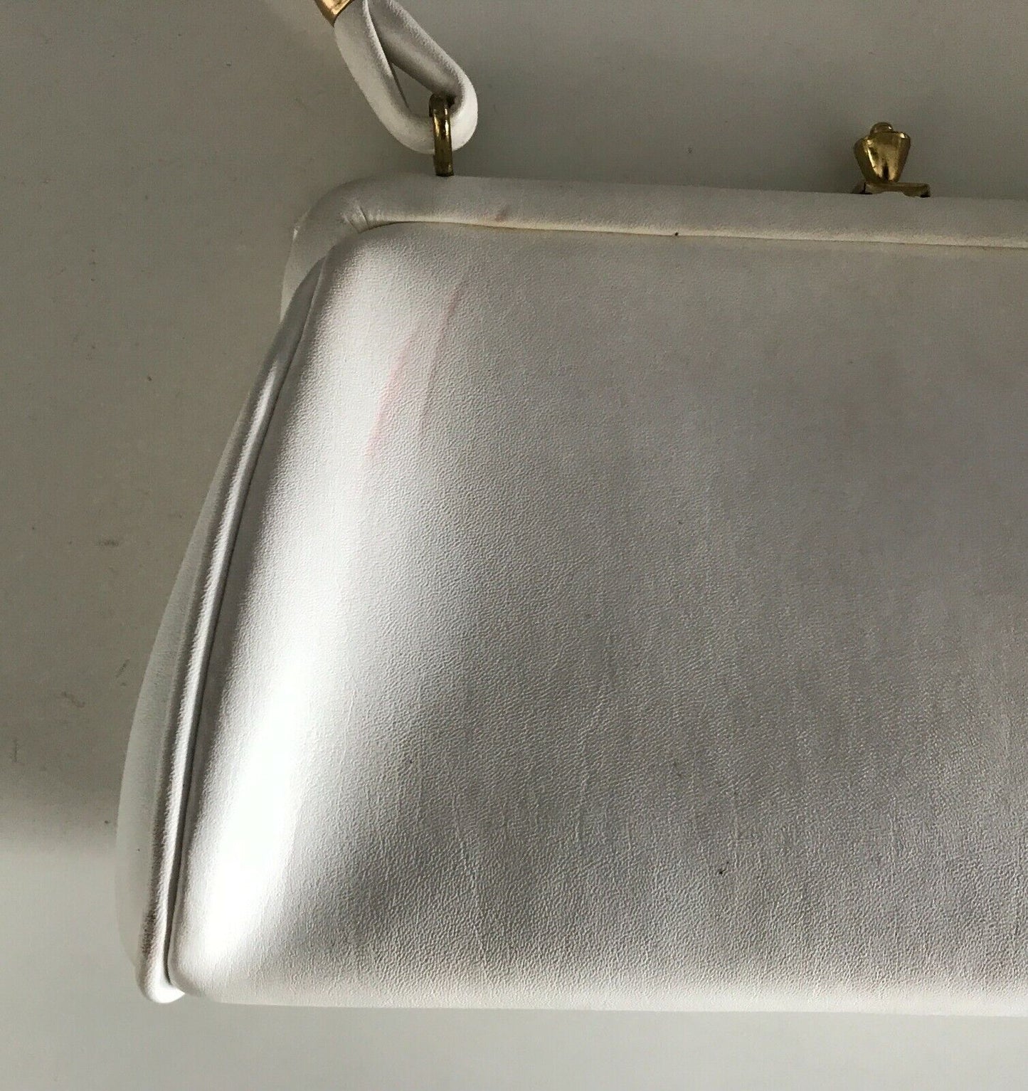 HERMES LEATHERGOODS P/L NSW Handbag White Plastic Vinyl Bag Vintage 1950s