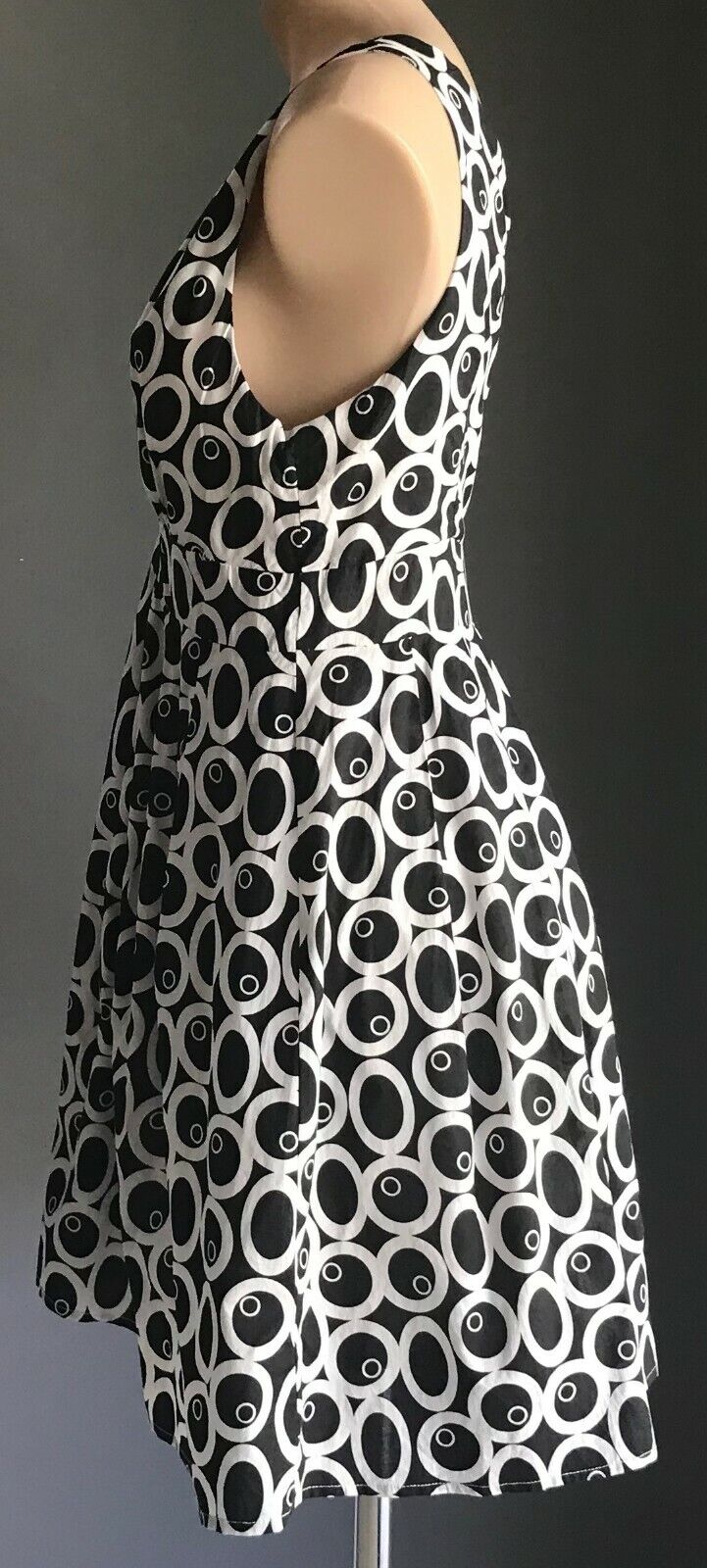 COCO MODA DRESS High Waist Black & White Circle Sleeveless Ladies Size 14