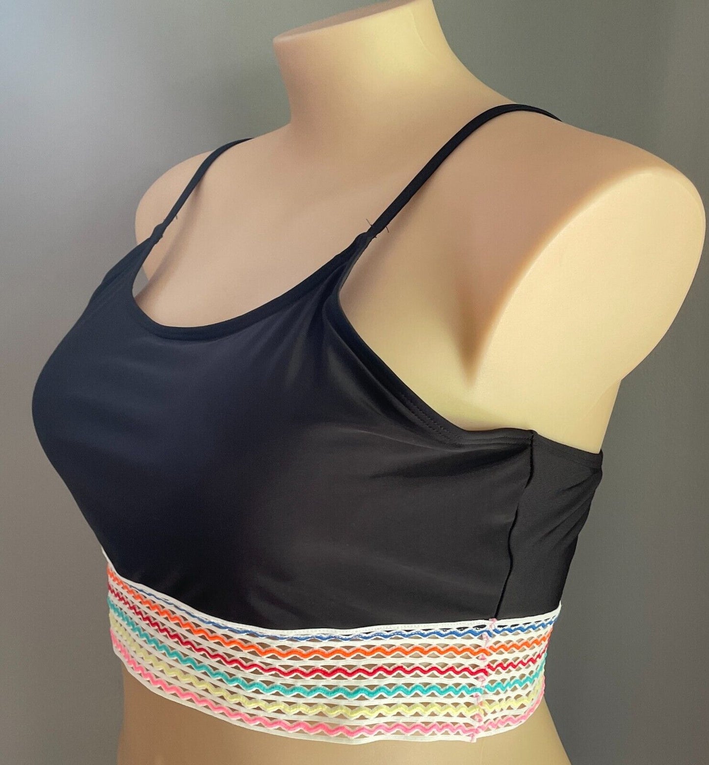Sport Crop Top Black Elastic Trim Plus Size 3XL 22 Thin Adjustable Straps Gym
