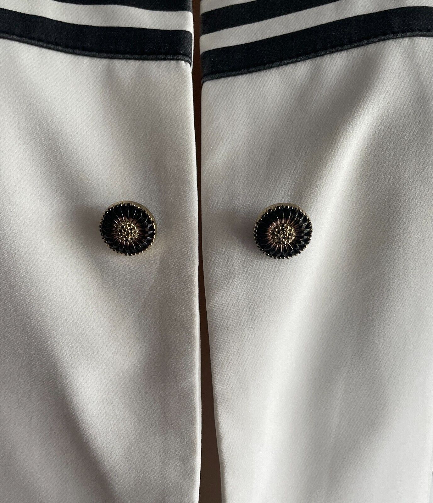 A YILIAN Jacket White & Black Stripe Trim 3/4 Sleeve Blazer Collarless Sz M 12