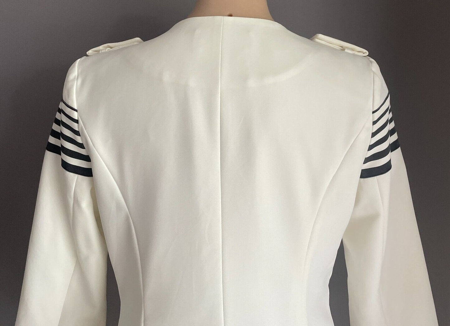 A YILIAN Jacket White & Black Stripe Trim 3/4 Sleeve Blazer Collarless Sz M 12