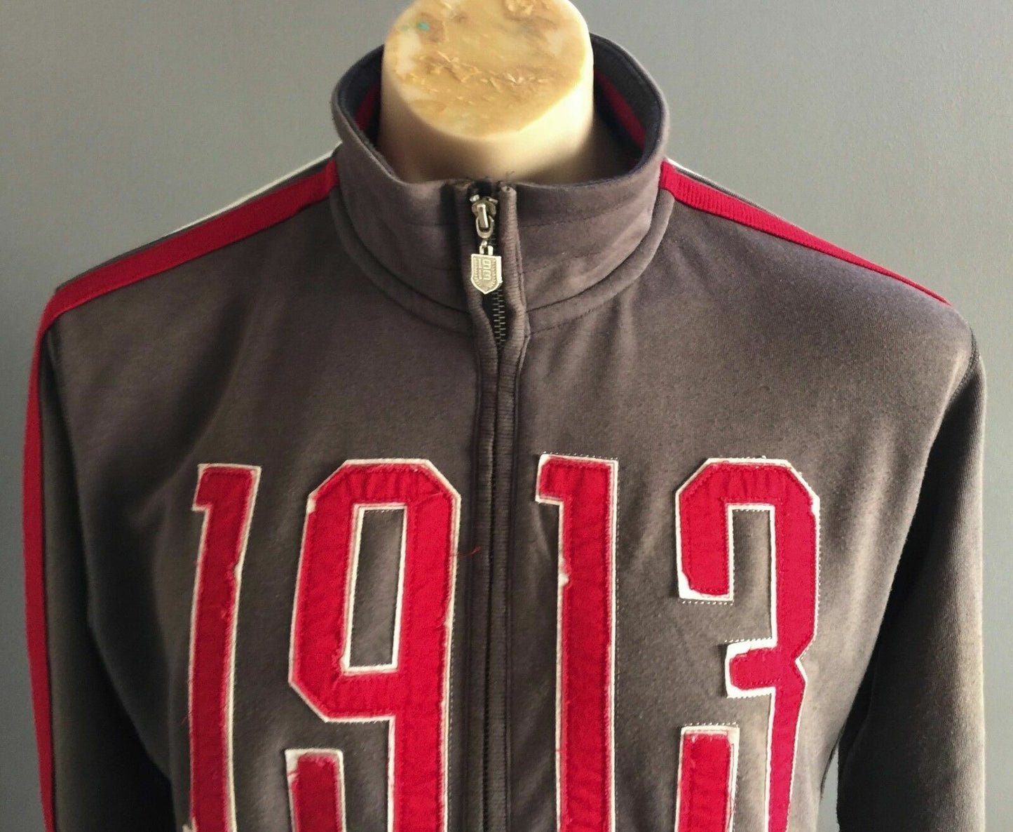 Mens 1913 Zip Jacket Grey Red & White Trim High Neck Casual Zip Windcheater Sz M