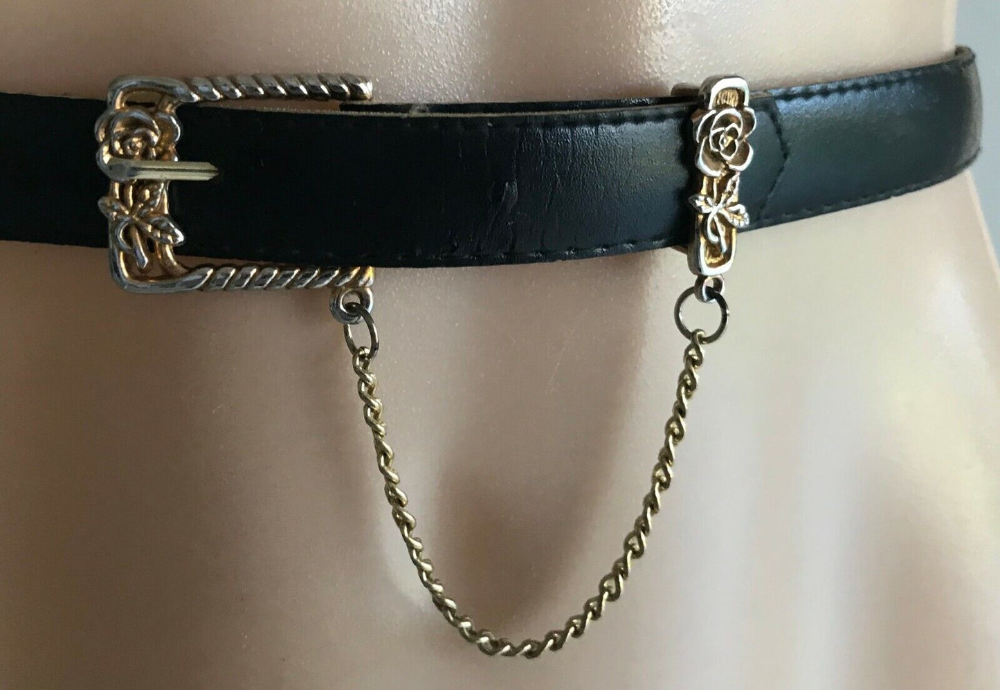 Ladies Belt Pleather 2cm W 77cm L Black Gold Chain Cuff Trim Sz 6 8 10 Retro