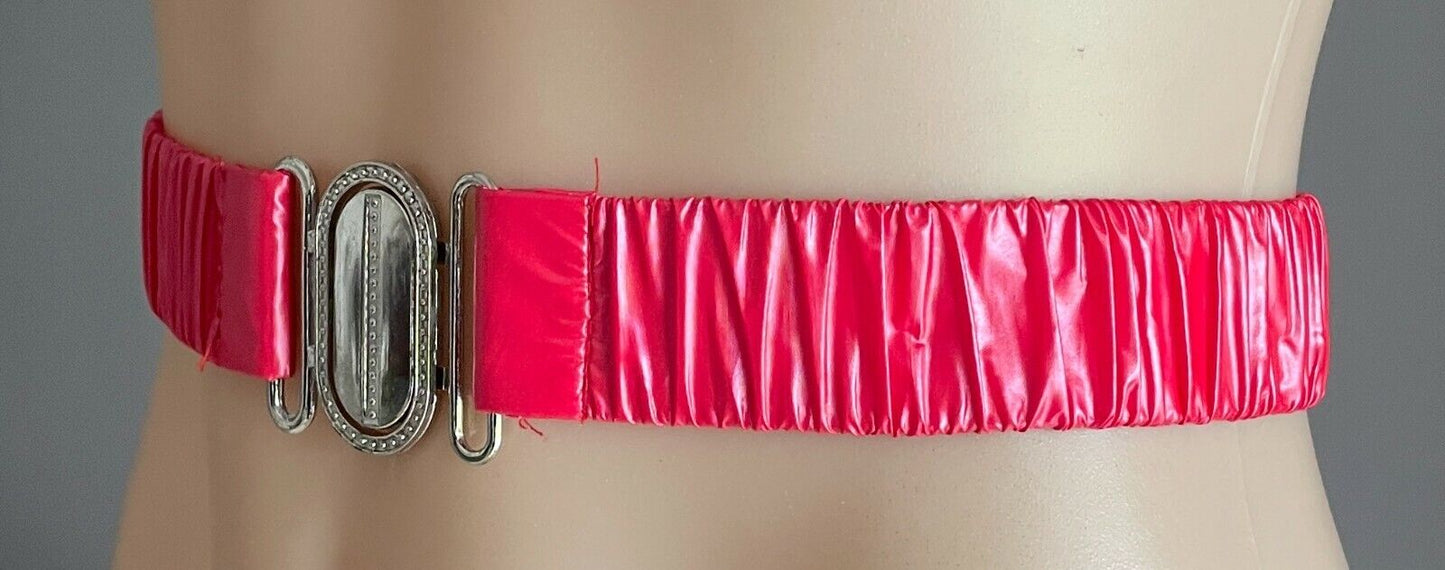 Ladies Belt Elastic Red PU Silver Tone Interlock Buckle Sz 8 10 Retro 1980’s