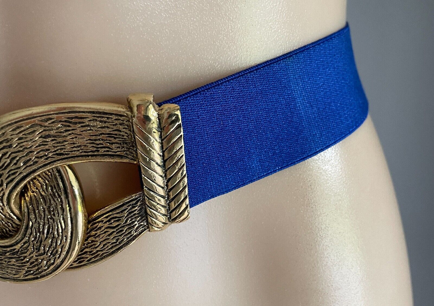 Ladies Belt Blue Gold Metal Interlock Buckles Adjustable to 105cm Waist Retro