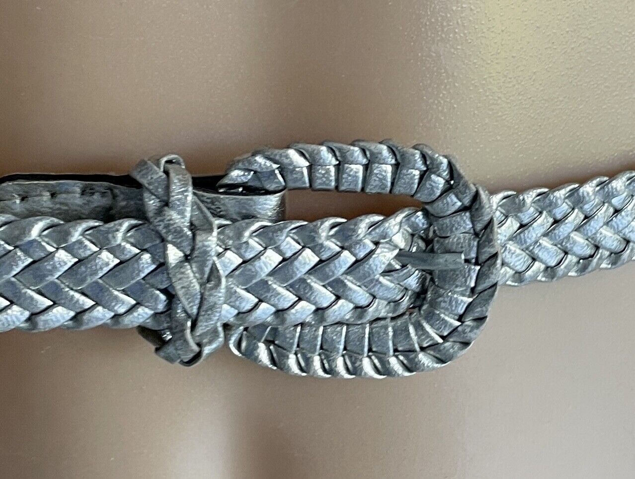 Ladies Belt Pleather 2cm Silver Woven Silver Tone Buckle Size XS 94cm L (2)