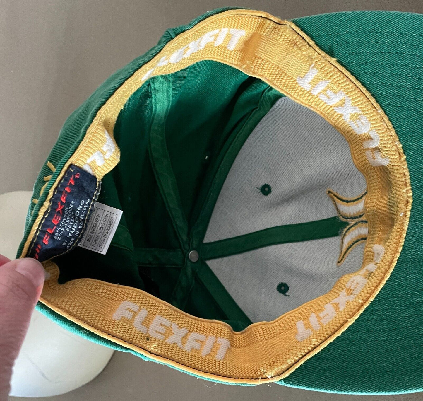 Vtg HURLEY Embroidered Logo Green & Gold Flexfit SweatBand Hat YUPOONG Flat Bill