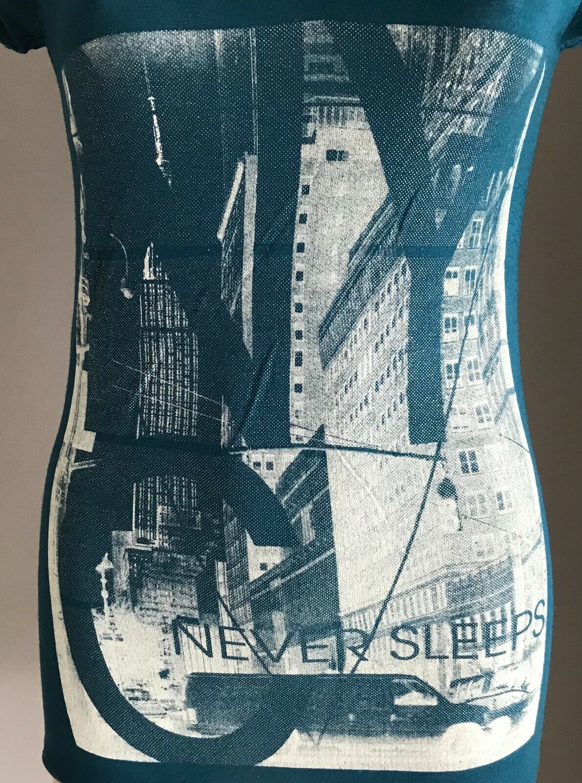 ZENANA OUTFITTERS T Shirt Teal Silver White Graphic Tee Top Size S 10 NEW