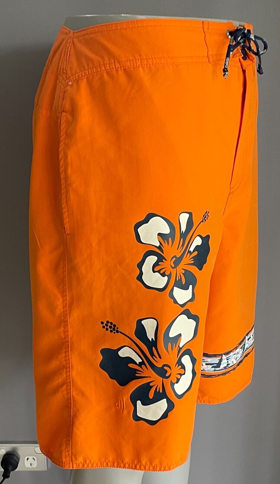 DAGI Board Shorts Orange Blue White Hawaiian Hibiscus Yachts Mens Size XL 98cm