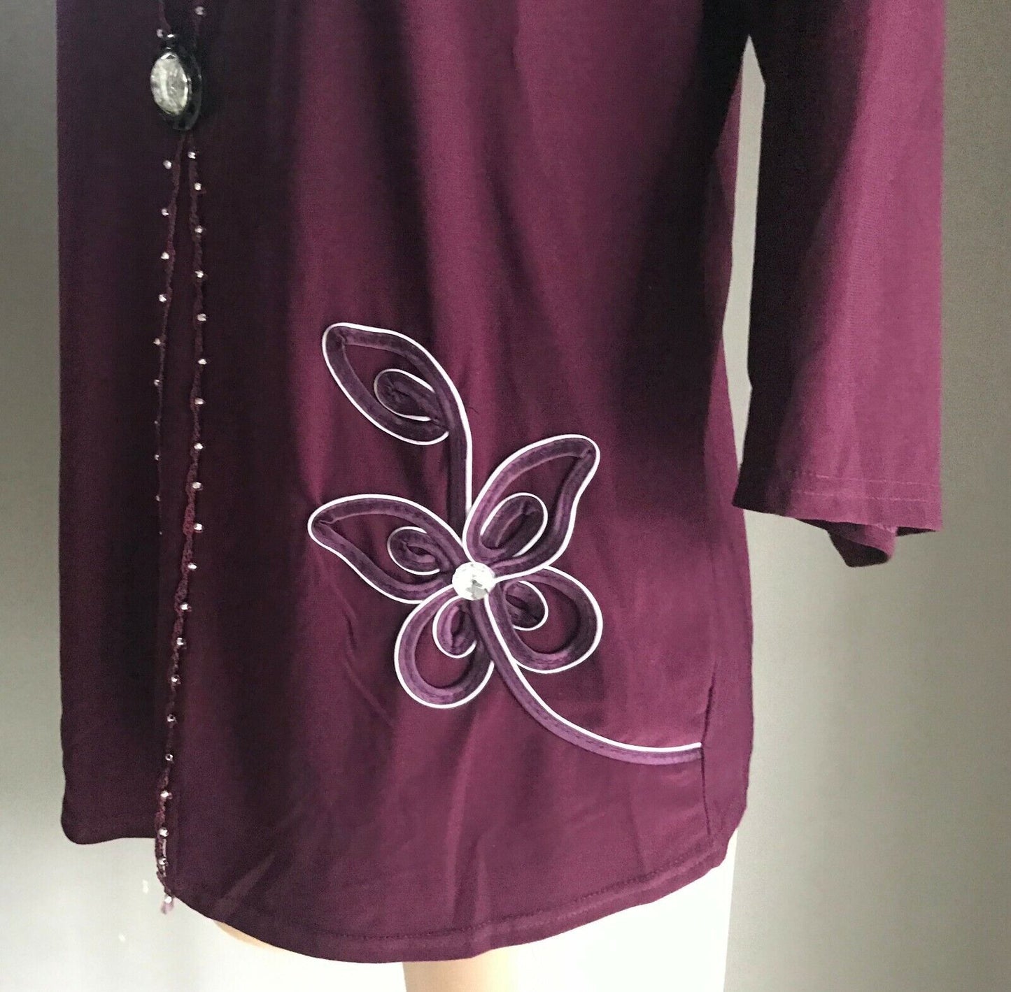 Ladies Top ELEGANT Aubergine Purple 3/4 Stretch Floral Applique Crystals Sz L 14