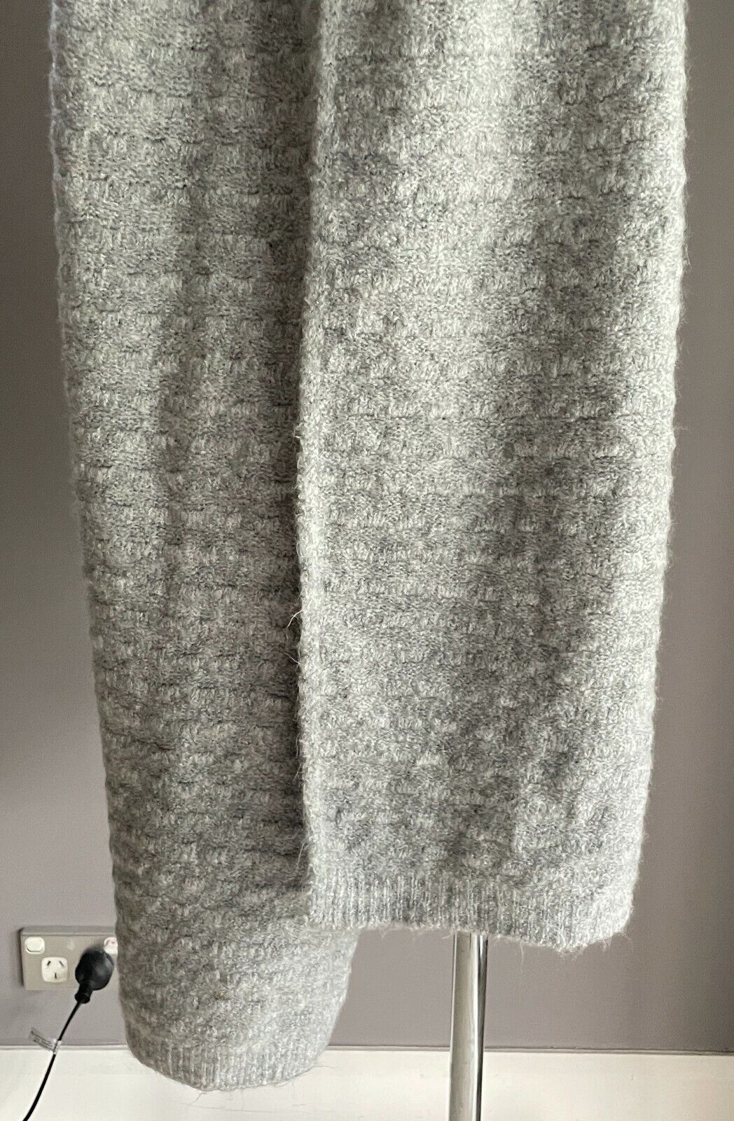 SCARF Ladies Wool Knit Large Grey Decorative Stitch Wrap - Super Warm & Cosy