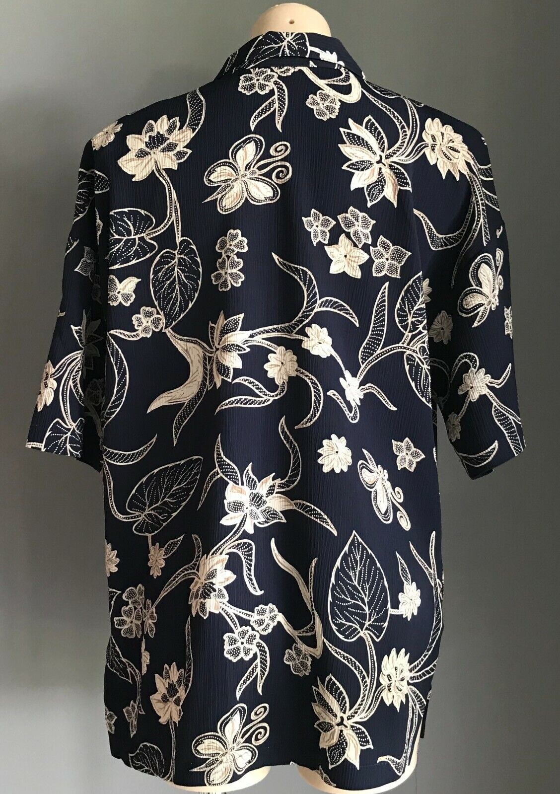 Vtg IMPRESSIONS Buttoned Blouse Navy Blue Taupe Floral Short Sl Shirt 12 NEW