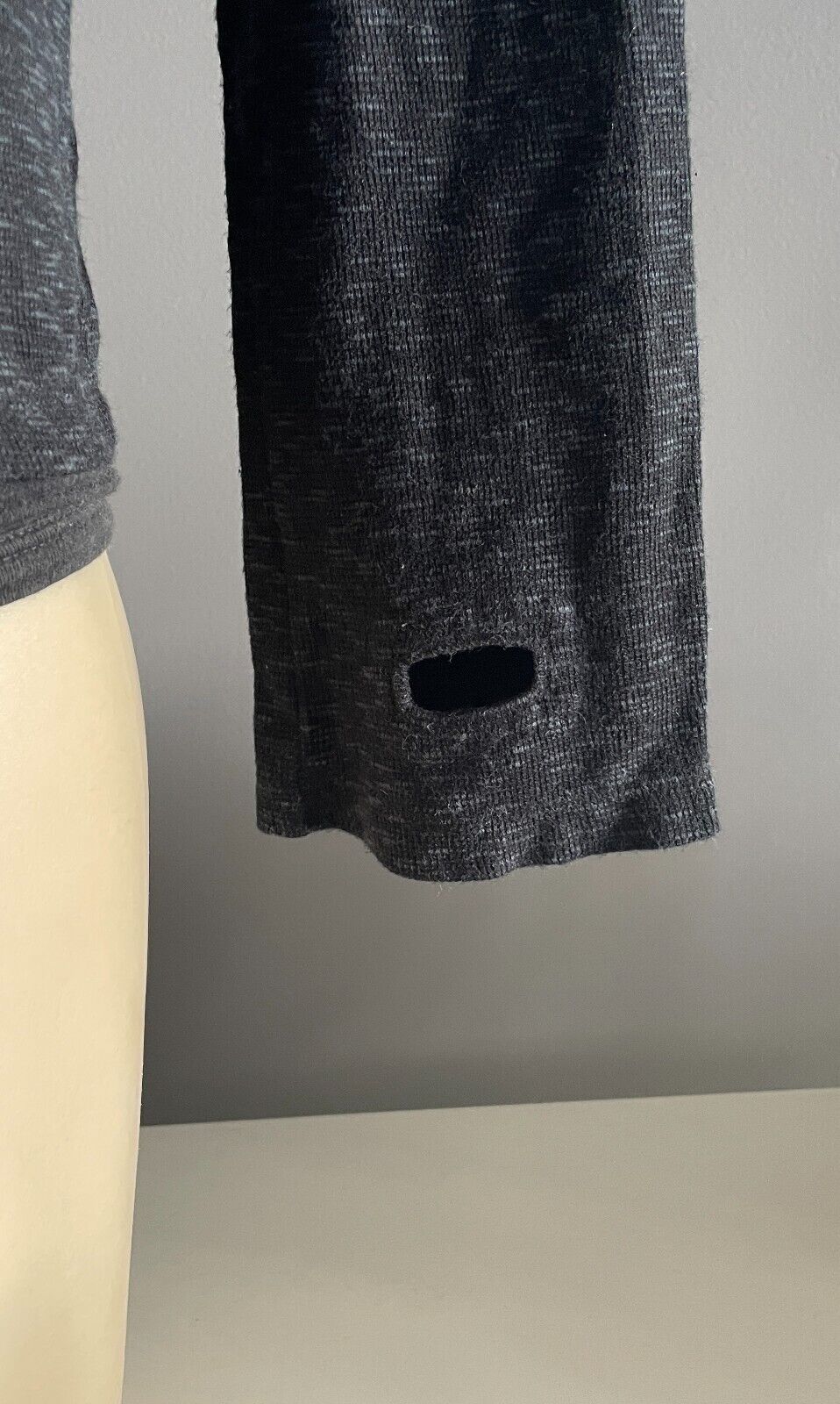 GINGERSNAP BALI Sweater Black Marl Long Sleeve Jumper Factory Thumbholes Mens XS