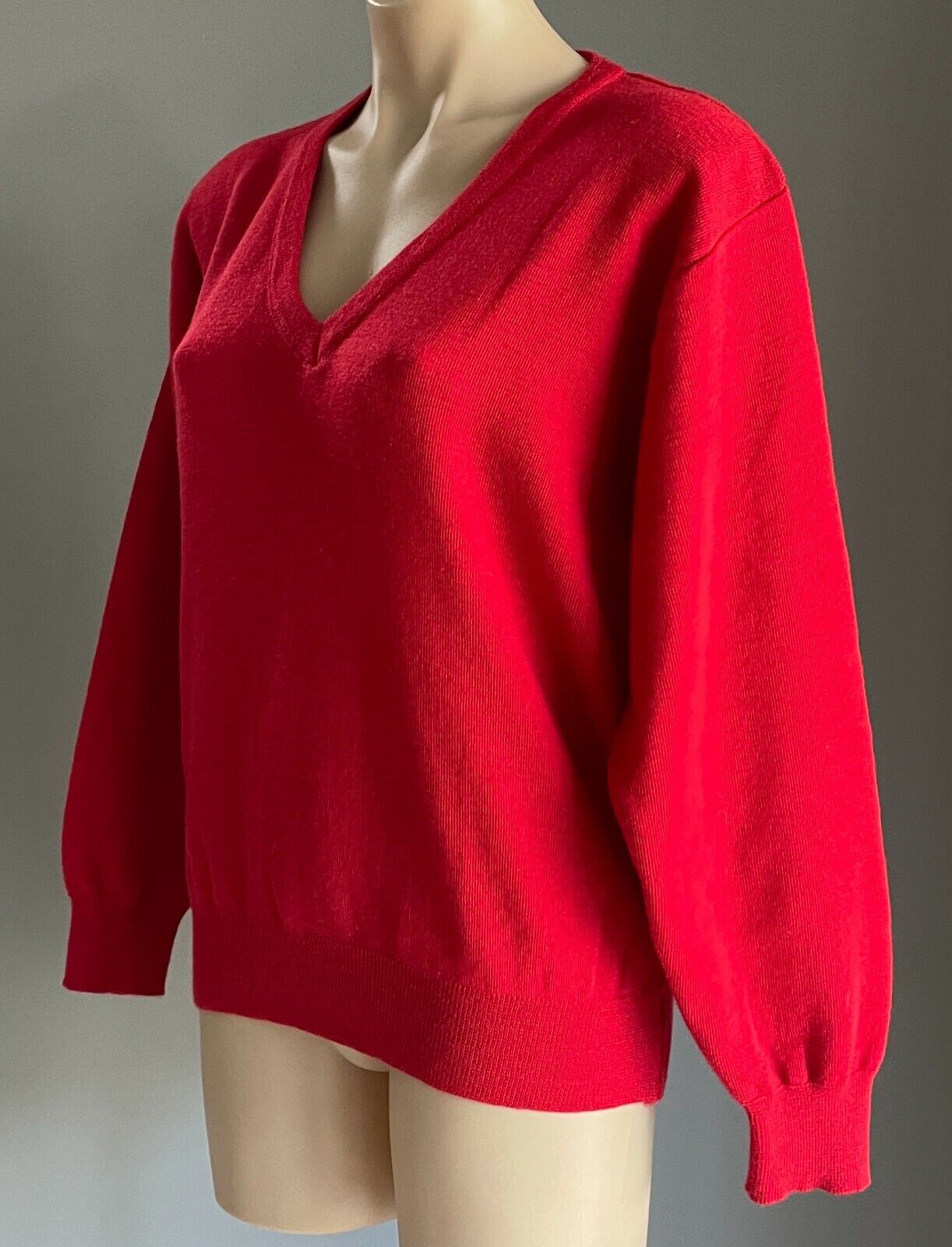 Vintage Red V-Neck Jumper Wool Knit Long Sleeve Pullover Ladies Size 12 14